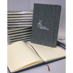 Caderneta Tipo Moleskine Personalizada em Couro Sintético